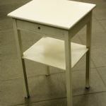 914 4288 BEDSIDE TABLE